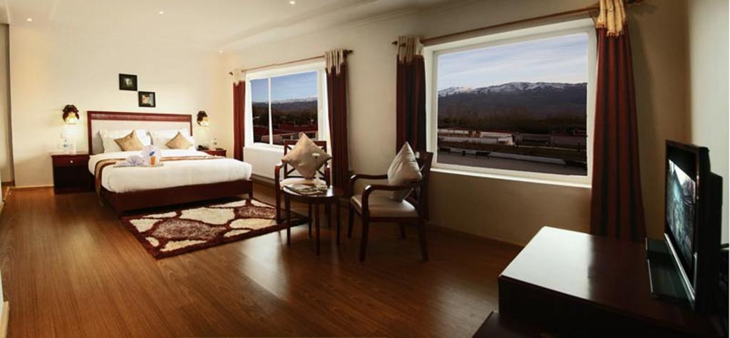 TIH The Zen Ladakh Hotel Leh Bagian luar foto