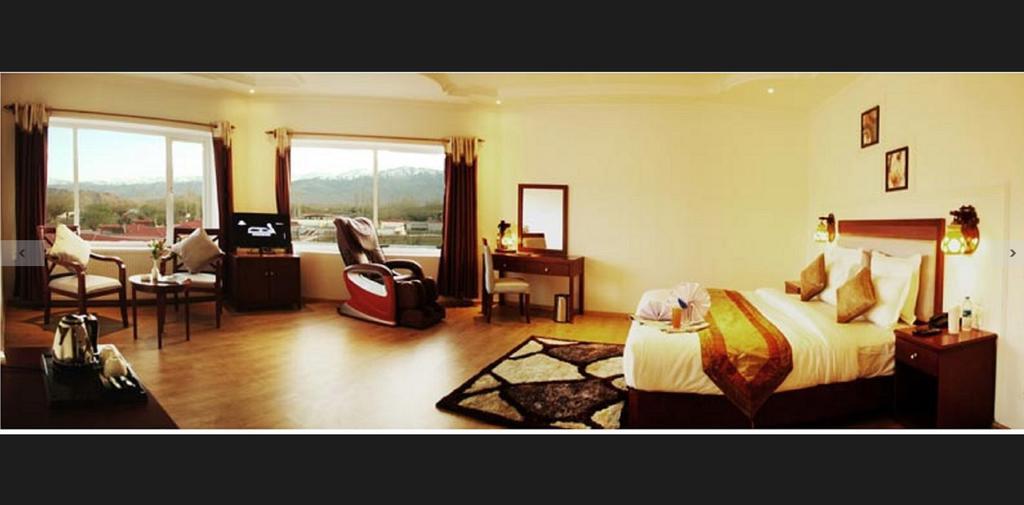 TIH The Zen Ladakh Hotel Leh Bagian luar foto
